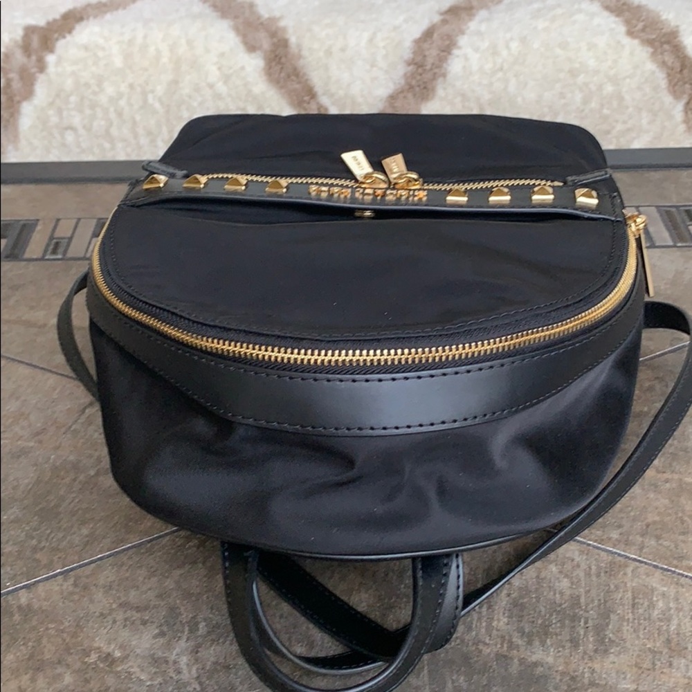 MICHAEL KORS KENLY MD BACKPACK BLACK - Picture 12 of 16
